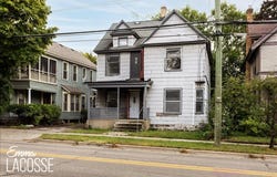 318 Diamond Avenue SE, Grand Rapids, MI 49506