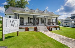 104 W Broad, Wedowee, AL 36278