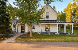 31900 COUNTY ROAD 22, Steamboat Springs, CO 80487