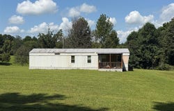 801 Big Spring Road, Scottsville, KY 42164