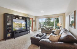 2193 Bossard Drive, Roseville, MN 55113