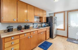 1305 W B, Iron Mountain, MI 49801