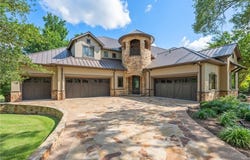 3323 Emory Oak Drive, Bryan, TX 77807