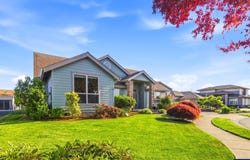 867 Corsair Dr, Independence, OR 97351-9434