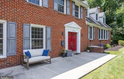 744 SIGNAL LIGHT ROAD, MOORESTOWN, NJ 08057