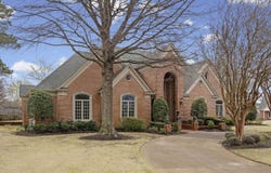 1186 LAKE POINT Dr E, Collierville, TN 38017