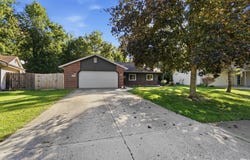 9615 Mariners Ridge Drive, Fort Wayne, IN 46819-2452