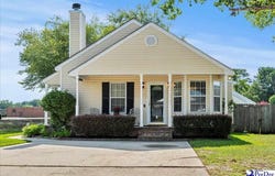 802 Westbury Ct., Florence, SC 29501