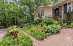 1800 REX LAKE ROAD, LEEDS, AL 35094