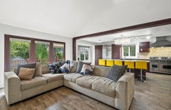 6650 N 114th St, Milwaukee, WI 53224