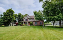 246 Gallant Fox Lane, Webster, NY 14580