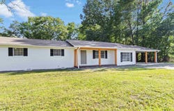 222 Airport Road SW, Hartselle, AL 35640