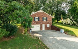 140 Damron Drive Drive, Monticello, KY 42633