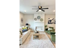 617 W Wright Road, Norwalk, IA 50211