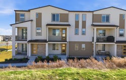 6014 W HIGH MOON Pl S, West Jordan, UT 84081