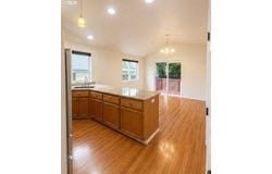 2124 NE 77TH Ave, Vancouver, WA 98664