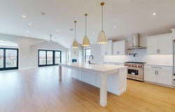 204 12th St S, Brigantine, NJ 08203