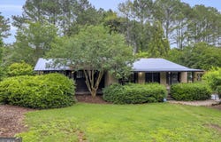 10325 Double Bridges, Winterville, GA 30683