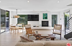 2904 Beach Ave, Venice, CA 90291
