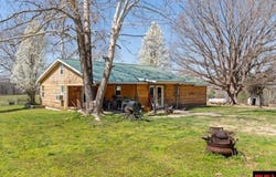 211 FEATHERHILL TERRACE, Norfork, AR 72658
