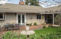 826 Holly Street, Ashland, OR 97520