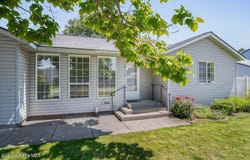 8316 N MARABOU DR, Hayden, ID 83835