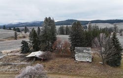 2439 Albers Rd, Nezperce, ID 83543