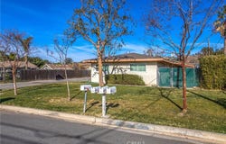 32390 Avenue D, Yucaipa, CA 92399
