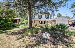 1753 Breton Road SE, East Grand Rapids, MI 49506