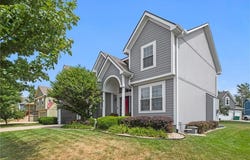 435 W Colleen Court, Gardner, KS 66030