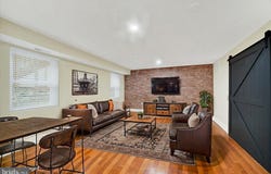 15 BRANCH Lane, BALTIMORE, MD 21201