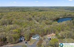 511 Lakeside Drive, Stroud Twp, PA 18301