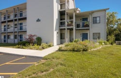 641 RIVERINE DRIVE, TRAVERSE CITY, MI 49684