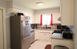 1933 W Buena Vista Avenue, Visalia, CA 93291