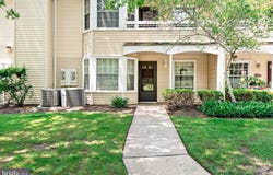 1 HUBER COURT, HIGHTSTOWN, NJ 08520