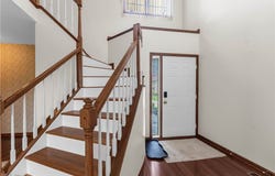 120 Ambleside Way, Amherst, OH 44001