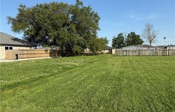 2421 MAUREEN Lane, Meraux, LA 70075