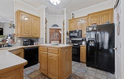 609 South Drive, Springtown, TX 76082