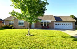 4003 Lori Spence, Paragould, AR 72450-0000
