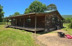 1323 Bates Loop, Waldron, AR 72958