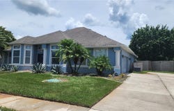 629 Divine Circle, Orlando, FL 32828