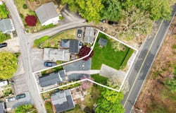 17 Woodbine Ave, Pembroke, MA 02359