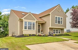 8 HARROD Court, REISTERSTOWN, MD 21136