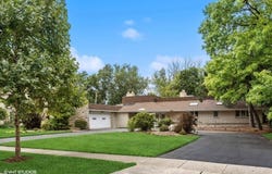 Riverside, IL 60546