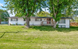 807 Linden Street, Dallas Center, IA 50063
