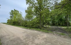 Reeves, Memphis, MI 48041