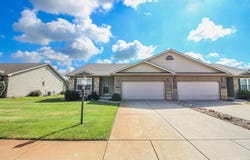 817 Daisy Circle NE, DeMotte, IN 46310