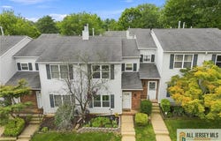 60 Hickory Court, Jamesburg, NJ 08831