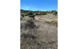 30 Golden Arrow Court, Murrieta, CA 92562
