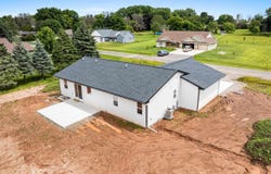 5111 TAMARACK Trail, OSHKOSH, WI 54904